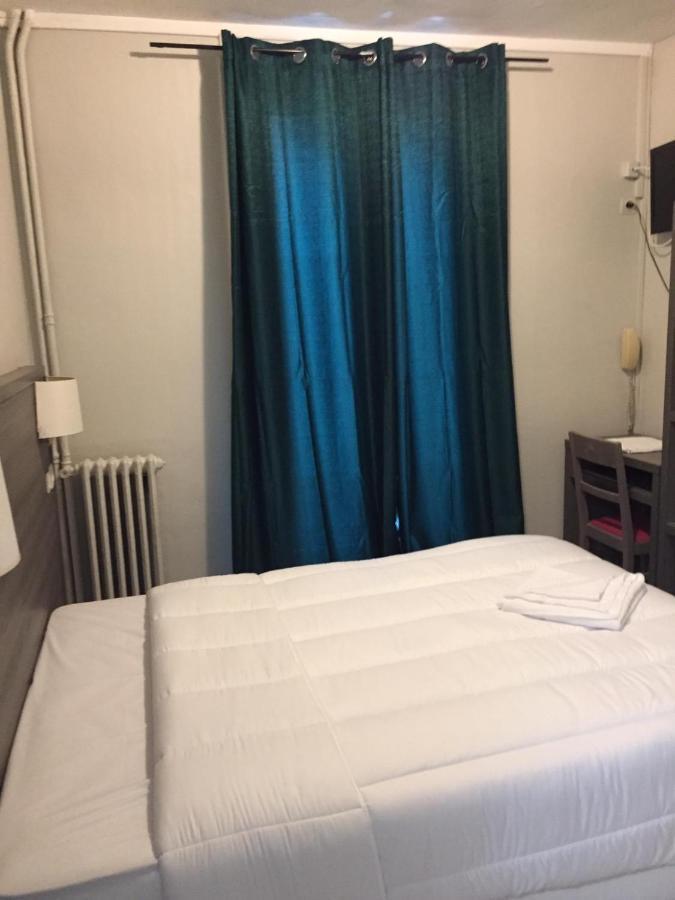 Pax Hotel Paris Exteriör bild